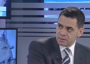 Ahmetaj shpjegon skemën e shpërndarjes së fondit 1.15 mld euro: 400 mln janë për shtëpitë e reja, ja ku do shkojnë të tjerat