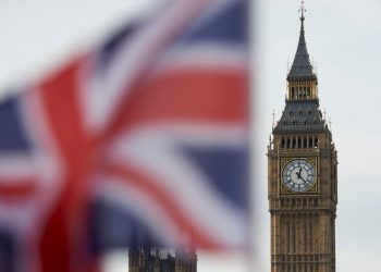 Ndryshojnë rregullat për emigrantët që duan të punojnë në Angli, ja kush do pranohet