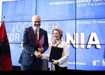 FOTO/ Çfarë nuk u pa në Konferencën e Donatorëve, Rama publikon fotoalbumin