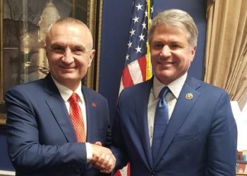 “Lufta kundër terrorizmit, prioritet absolut, zbardhet takimi i Metës me kongresmenin amerikan