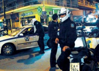 Shkëmbim zjarri mes policisë greke dhe 3 shqiptarëve në Korinth