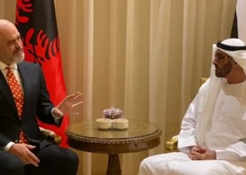 Konferenca e Donatorëve/Kryeministri Rama takon princin e Abu Dabit