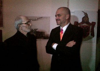 DEBATI / Rama ‘i kthehet’ qytetarit nga Kosova: Qosja tradhëtar? Nacionalistët nuk i duhen as dreqit!