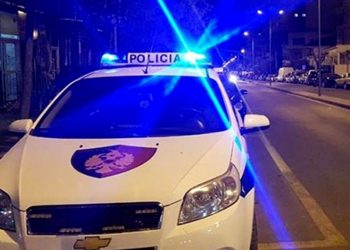 Aksident në Tiranë/ Makina përplas këmbësorin te vijat e bardha