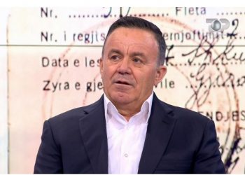 Rrëfimi i biznesmenit: Diversanti Muhamet Hoxha do përmbyste Enverin me 200 ushtarë, SHBA i dha 50 mijë dollarë shpërblim