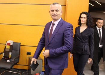 Ardi Veliu nën “ethet” e vettingut: Jetoj me qira, por kam prenotuar një apartament 79 mijë euro