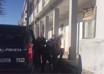 Familjarët e raportuan si vetëvrasje, por pas 6 vitesh policia arreston një 38-vjeçar për vrasjen e të vëllait