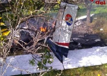 Avioni turistik rrëzohet në zonën e Sirakuzës në Itali dhe përfshihet nga zjarri, raportohet për dy viktima