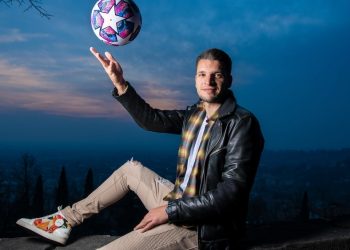 “Si një dëmtim e shpëtoi nga largimi”/ Gjimshiti shkruan përrallën e bukur me Atalantën: Gjithçka është e mundur