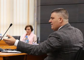 Prokurori Besnik Cani “ngec” në rrjetën e vettingut, me shkarkimin e tij KLP mbetet me 10 anëtarë