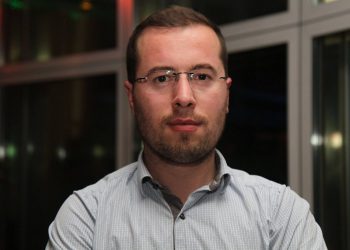 Për eurot me “helm” që mblodhi Rama