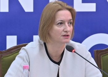 Lufta kundër informalitetit, Denaj: Jo më aksione, abuzimet marrin fund me fiskalizimin