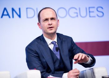 Dialogu me Greqinë/ Bushati: Vetëm kurajo politike i rregullon çështjet historike