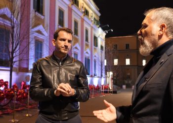 Ndërtimet/ Veliaj: “Gjysma e lejeve të dhëna janë punë publike për Tiranën”