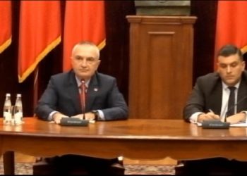 Meta shigjeton ambasadorët e huaj: Disa prej tyre kanë vite këtu dhe s’duan të kuptojnë se çfarë po ndodh