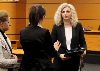 KPK e konfirmoi në detyrë/ ONM kërkon shkarkimin e kryeprokurores së Durrësit