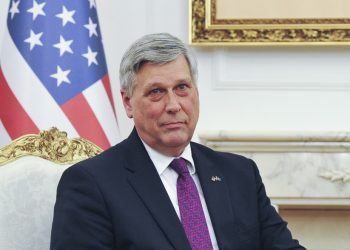“Të punojmë për të ndihmuar Kosovën”, ambasadori i SHBA përshëndet formimin e Qeverisë Kurti