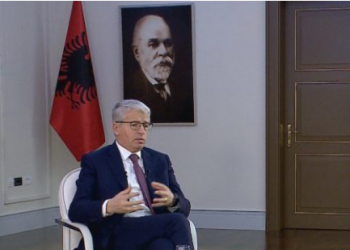 “Pasuri marramendëse pa punë”/ Lleshaj: Me “Anti-KÇK”, shkatërrojmë modelin që josh të rinjtë