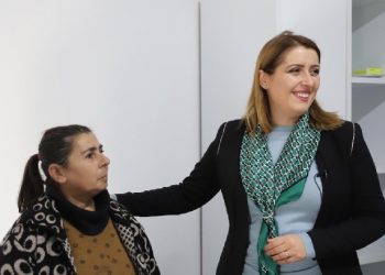 Manastirliu në qendrën shëndetësore të Selenicës: Program kombëtar për parandalimin e kancerit të qafës së mitrës
