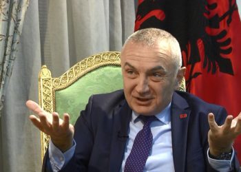 Meta vazhdon ndaj ambasadorëve: Gabuan rëndë kur vunë në diskutim dekretin tim!