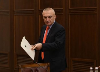 Mark Marku: Rama po ia kufizon kompetencat. Përgjigjet Meta: Dil në shesh më 2 mars, jo për mua, por …