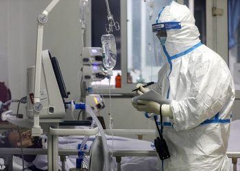Alarmi nga koronavirusi/ Shënohet viktima e parë në Itali, shkon në 2.360 numri i të vdekurve, 78 mijë persona të infektuar