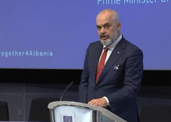 “26 nëntori dhe shtyrja e negociatave”/ Rama: Dy ‘tërmetet’ më të vështirë të 2019-ës