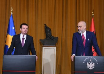 Albin Kurti flet për bisedën me Ramën: Nuk do ia dilnim Serbisë në luftë e as në paqe pa Shqipërinë