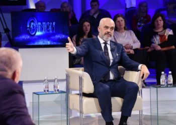 Rama zbulon mesazhin për gjyqtarët dhe prokurorët e korruptuar: Mos guxoni të merrni vendime skandaloze KÇK