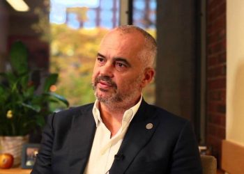 Rama uron Kosovën në 12-vjetorin e Pavarësisë: I përjetshëm qoftë kujtimi i atyre që dhanë jetën për këtë