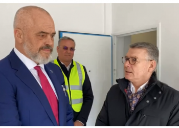 Rama inspekton punimet në godinën e dëmtuar nga tërmeti: 1679 apartamente gati në mars. Varfaj: S’kemi fuqi punëtore