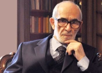 Treshja jonë politike