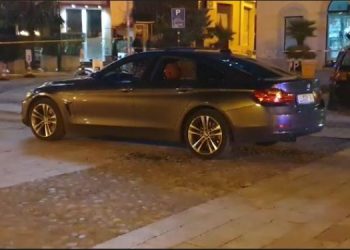 Tritoli në makinën e polices ishte për vëllain e saj/ Buraku tenton të hakmerret, breshëri plumbash ndaj shkodranit