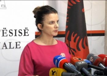 Koronavirusi/ Ministria e Shëndetësisë: Harta e kontrolleve u shtua me Iranin dhe Italinë