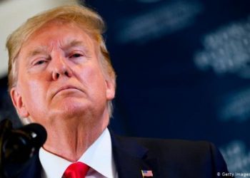 Trump vihet në lëvizje për koronavirusin, njofton konferencë urgjente për shtyp