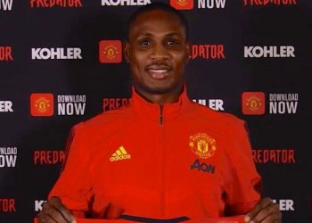 Koronavirusi/ “Ylli” i Manchester United dëbohet nga stërvitja