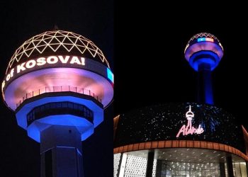 Simbol/ Nderimi vesh dy urat në Stamboll dhe qiellgërvishtësen e Ankarasë me ngjyrat e flamurit të Kosovës