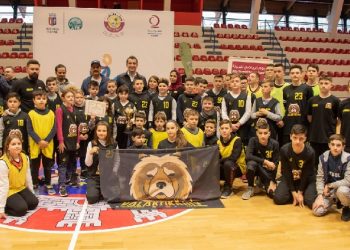 Organizohet mini-kampionati i futbollit, Veliaj: Do hapim 38 palestra të reja për të rinjtë që duan të merren me sport
