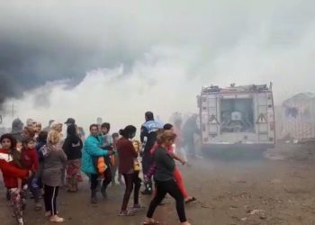 Zjarri përfshin disa baraka të komunitetit ron në Shkodër, humb jetën një 13-vjeçare