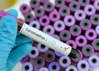 Covid-19/ OBSh apelon: Ka gjithnjë e më shumë të rinj të prekur