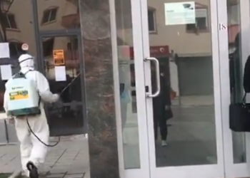 Covid-19/Dezinfektohet Patosi, qyteti ende i paprekur