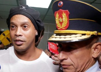 I pakorrigjueshëm/Pranga dy herë brenda 48 orëve për Ronaldinjon