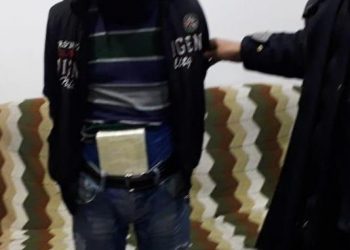 Kapshticë/Kontrolli i rastësishëm kap dy trafikantë me mbi 1 kg kokainë