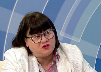 Drejtorja e ISHSH jep alarmin: Presim qindra të infektuar, pacientja në Durrës në gjendje të rënduar