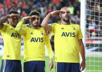 Kampionati turk/Kosovari Vedat Muriqi sqaron pse festoi me përshëndetje ushtarake golin