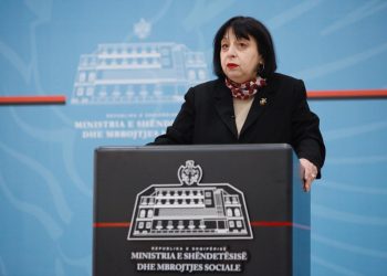 “Sanatoriumi kthehet në spital ‘Covid’”/ Bino: Mes të infektuarve edhe 8 mjekë, Tirana kryeson me 38 raste