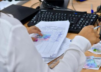 Masat për koronavirusin, pezullohen edhe aplikimet për kartat e pasaportat