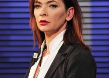 Aktorja mesazh Ramës: Ti nuk del në rrugë për të blerë ushqime, dhe nuk e kupton se fashat e orareve …