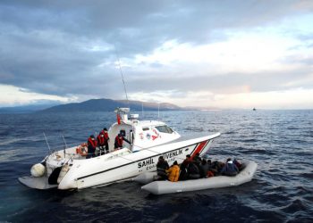 Lajm i mirë/Erdogan urdhëron ndalimin e migrantëve në Detin Egje