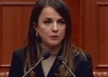 Rudina Hajdari e denoncon për herë të parë: Edhe unë kam qenë pre e dhunës! Masa urgjente kundër dhunimit të grave